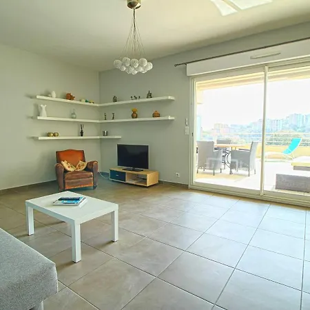 Calme Avec Terrasse, 4 Couchages A - Fr-1-61-563 Appartamento